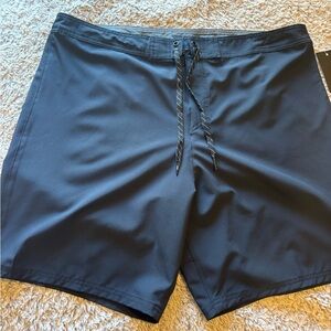 Quiksilver Men's Black Board Shorts size 40